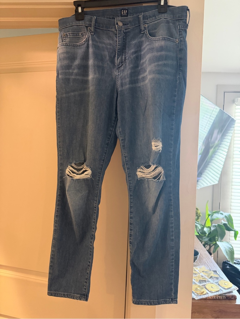 Women’s Gap Skinny Jeans